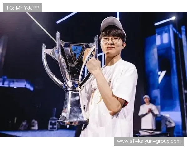 从泪洒鸟巢到再登巅峰！Faker用三连冠改写七年遗憾，faker哪一场比赛后哭了